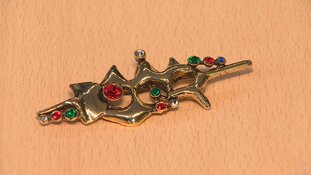 Herkent u deze sieraden en spullen?