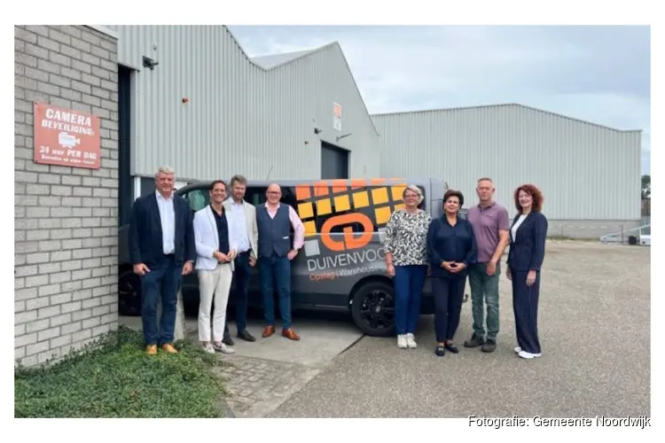 College on tour: burgemeester en wethouders bezoeken C.J. Duivenvoorde Opslag BV
