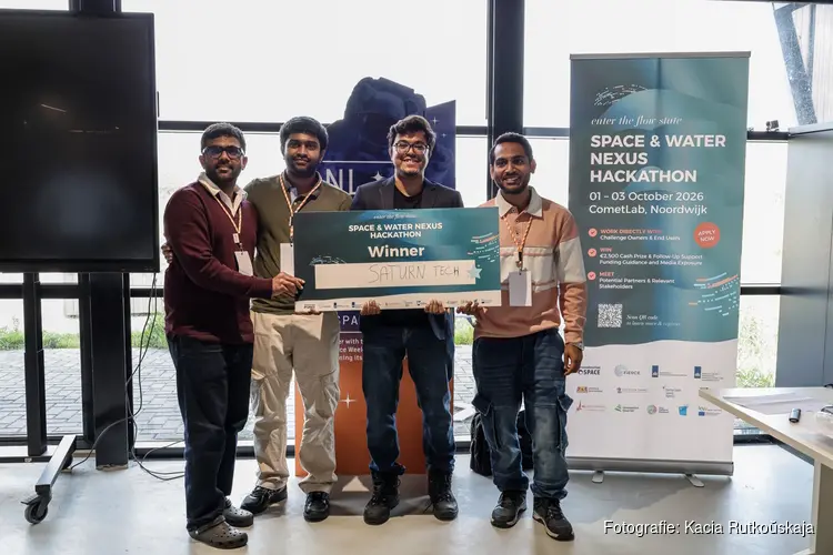 Studenten Universiteit Twente winnen Space & Water-hackathon in Noordwijk